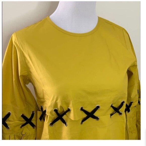 Few Moda Mustard Lace Up Waist Top New with tags size Small #117 - Picture 2 of 6